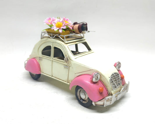 Retro Road Trip Car Decor