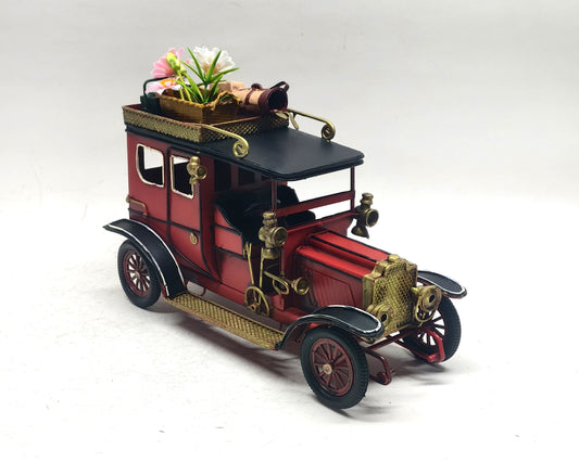 Classic Vintage-Inspired Car Craft Decor