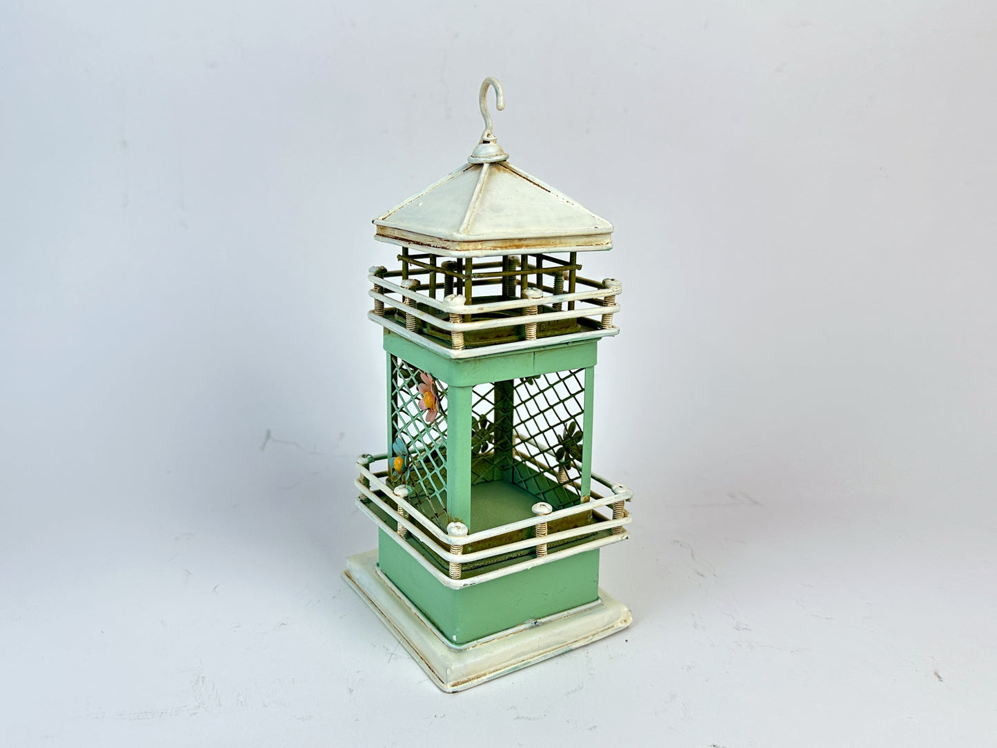 Charming Lighthouse Candle Holder