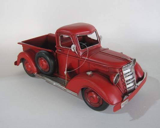 Vintage Classic Pickup Truck Metal Decor