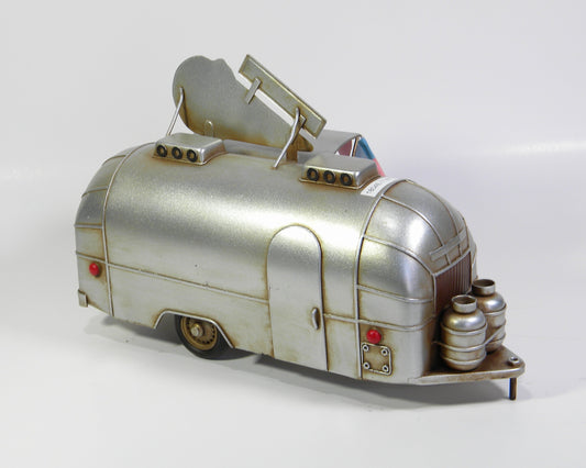 Vintage Ice Cream Trailer Metal Decor